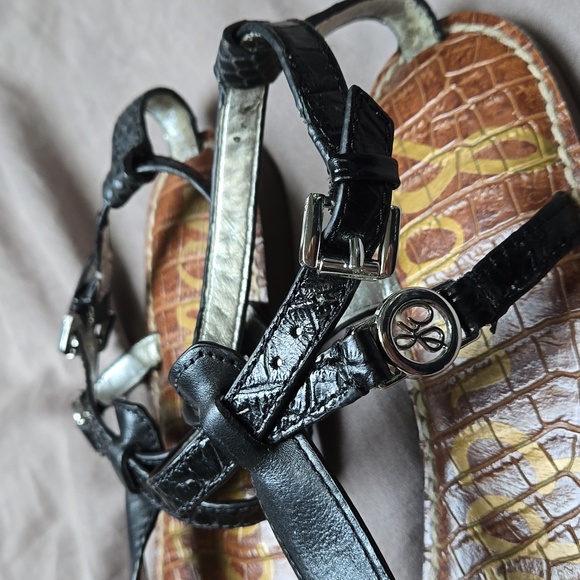 Sam Edelman Black Flat Sandals -size: 6 - Picture 3 of 4